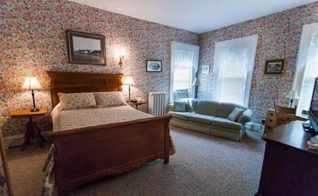 Carriage House Inn Fredericton Ruang foto